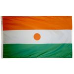 4ft. x 6ft. Niger Flag w/ Line Snap & Ring
